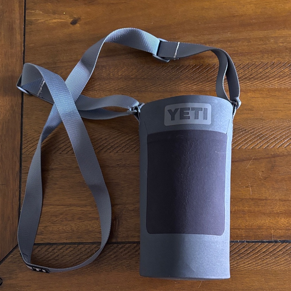 YETI Charcoal Rambler Bottle Sling